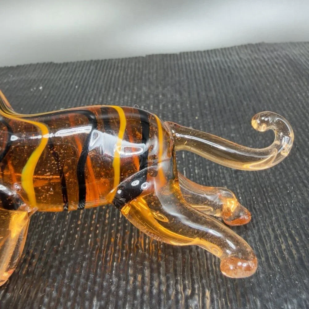 Vintage‎ Czech Republic Hand Made Art Glass Figurine Tiger Lion Hand Blown Glass